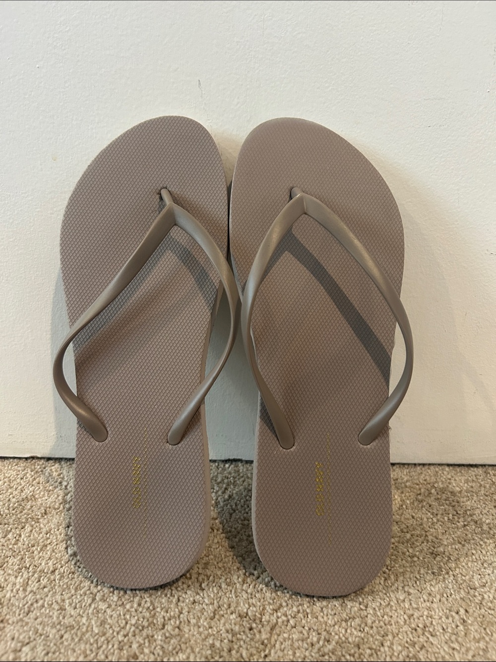 Women’s Neutral Taupe Flip Flop Sandals